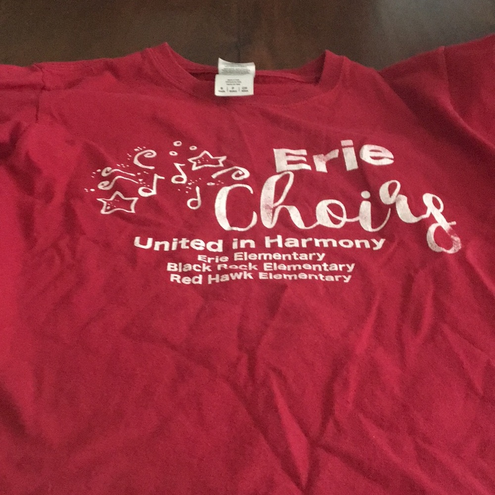 Red hawk chili peppers shirt